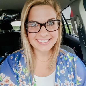 Meet your Posher, Megan